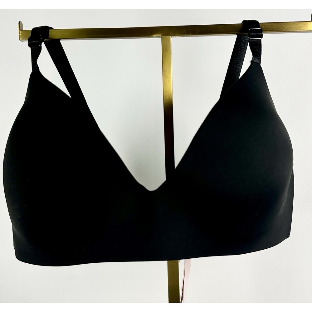 Victoria Secret T-Shirt Lightly Lined Wireless Bra 36D Molded‎ Black